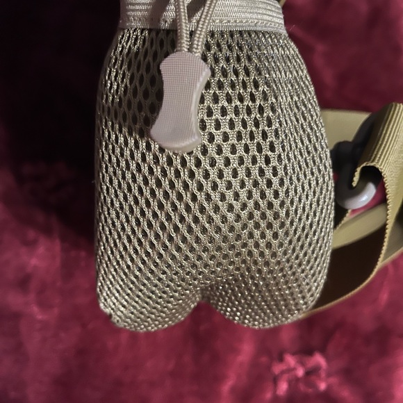 This is an over the shoulder bag… With a great patch on it. Used it once - Picture 4 of 5